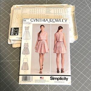 Simplicity 8086 Cynthia Rowley Misses Dress